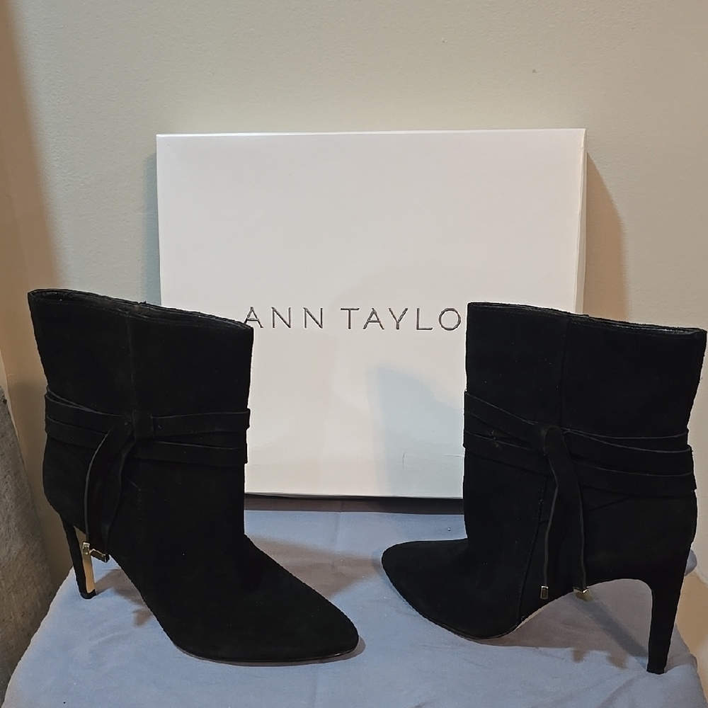 Ann Taylor Black Women's Boots